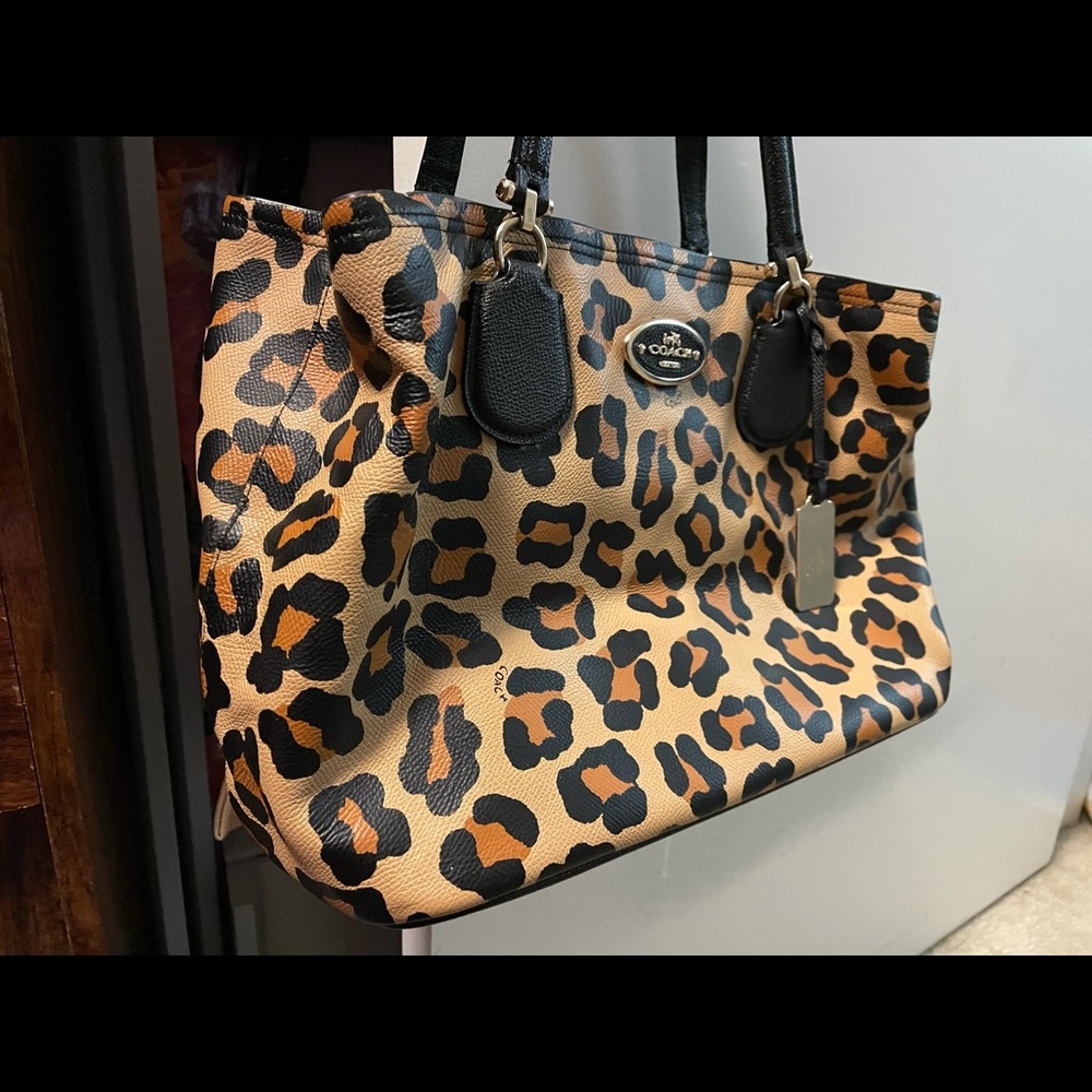 Cream coach leopard shoulder bag